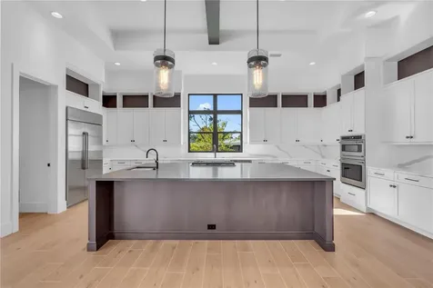 7125 Westmoreland Drive Sarasota FL 34243