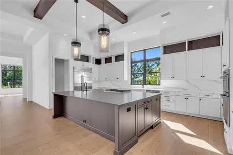 7125 Westmoreland Drive Sarasota FL 34243