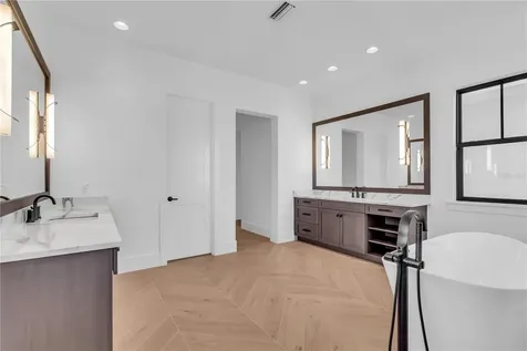 7125 Westmoreland Drive Sarasota FL 34243
