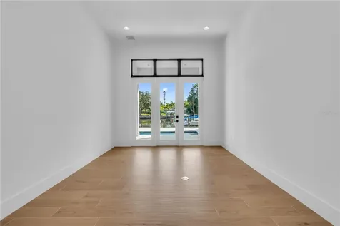 7125 Westmoreland Drive Sarasota FL 34243