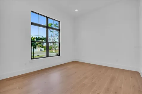 7125 Westmoreland Drive Sarasota FL 34243