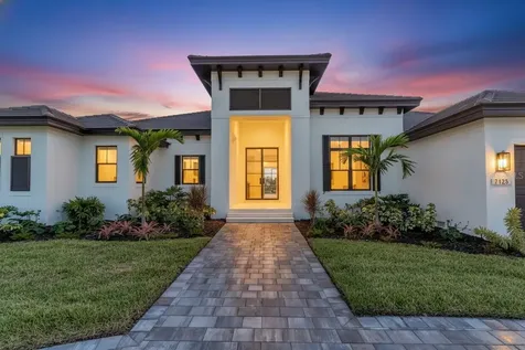 7125 Westmoreland Drive Sarasota FL 34243