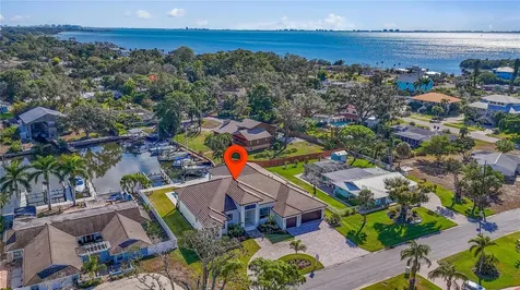 7125 Westmoreland Drive Sarasota FL 34243