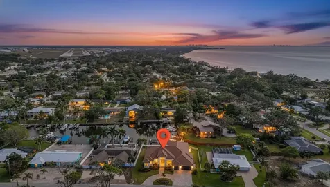 7125 Westmoreland Drive Sarasota FL 34243