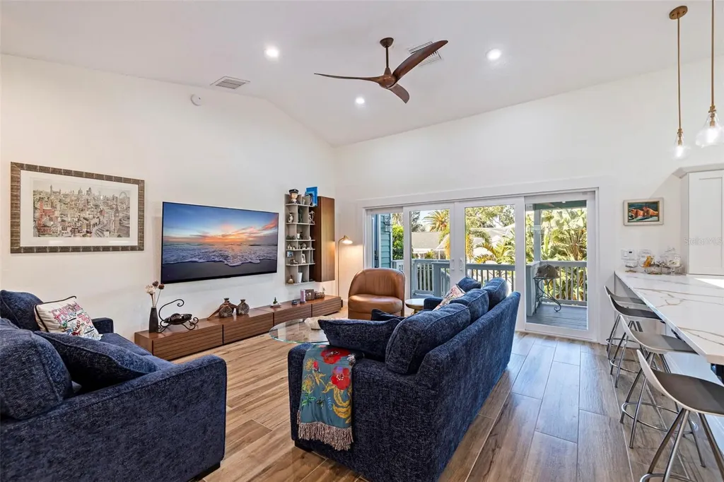 842 2nd Avenue S Tierra Verde FL 33715