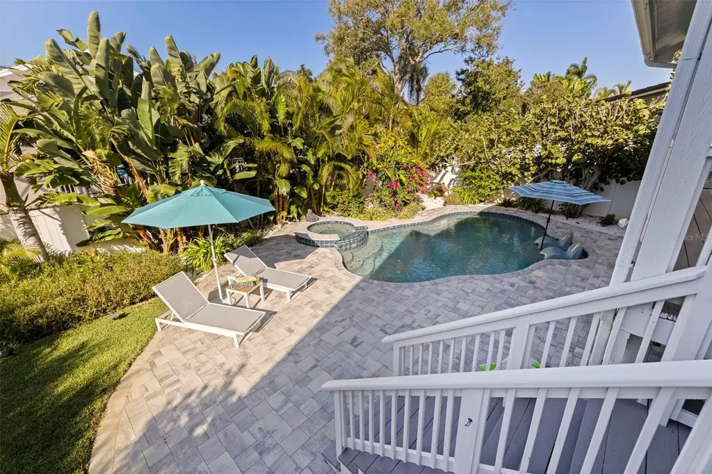 842 2nd Avenue S Tierra Verde FL 33715