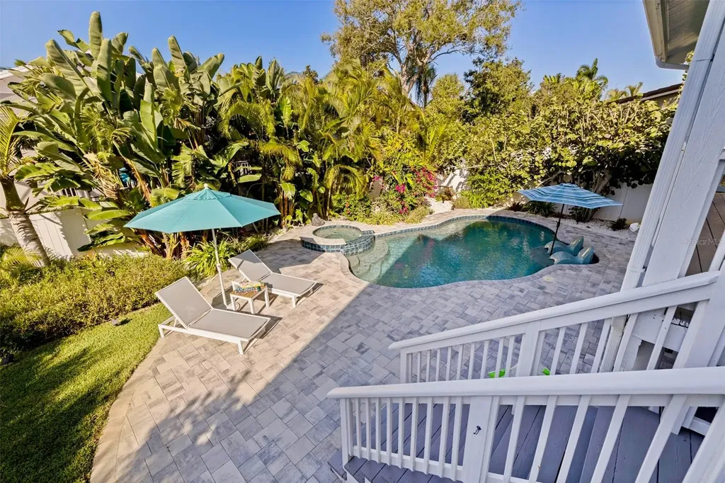 842 2nd Avenue S Tierra Verde FL 33715