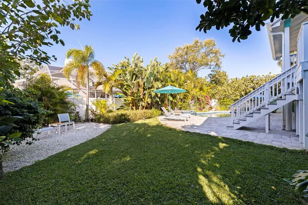 842 2nd Avenue S Tierra Verde FL 33715