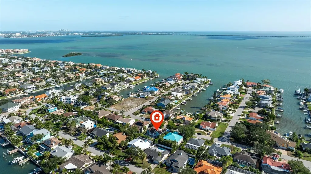842 2nd Avenue S Tierra Verde FL 33715