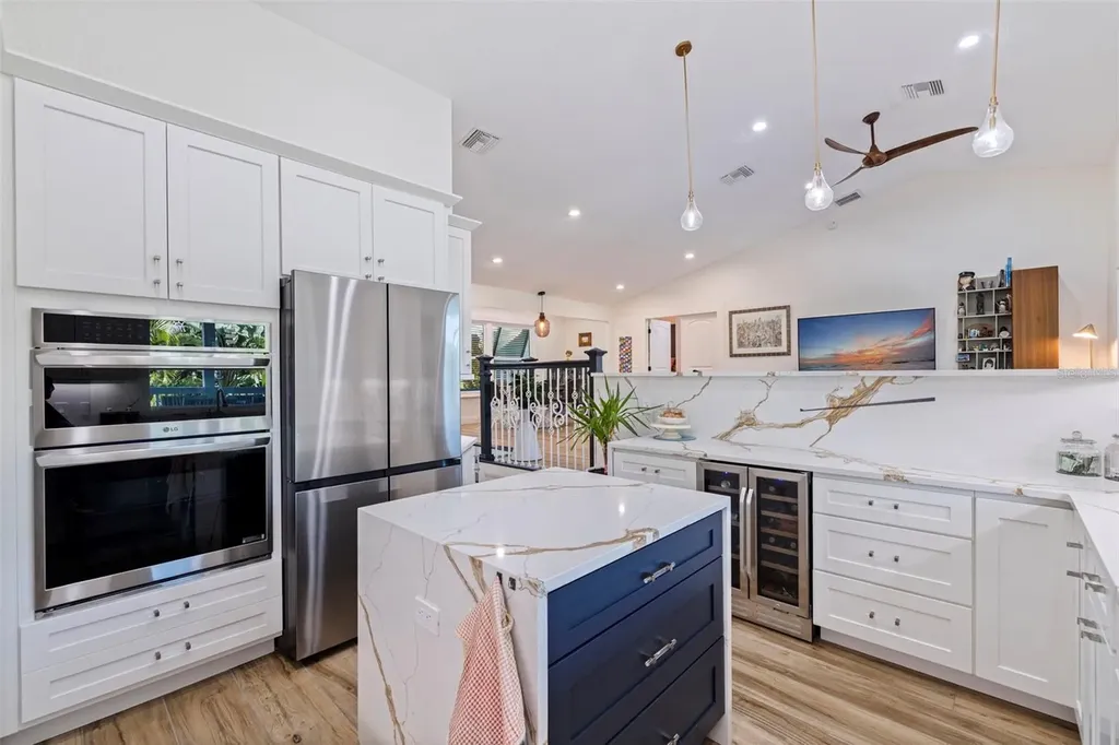 842 2nd Avenue S Tierra Verde FL 33715