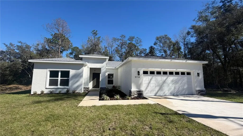 9719 N Sandree Drive Citrus Springs FL 34434