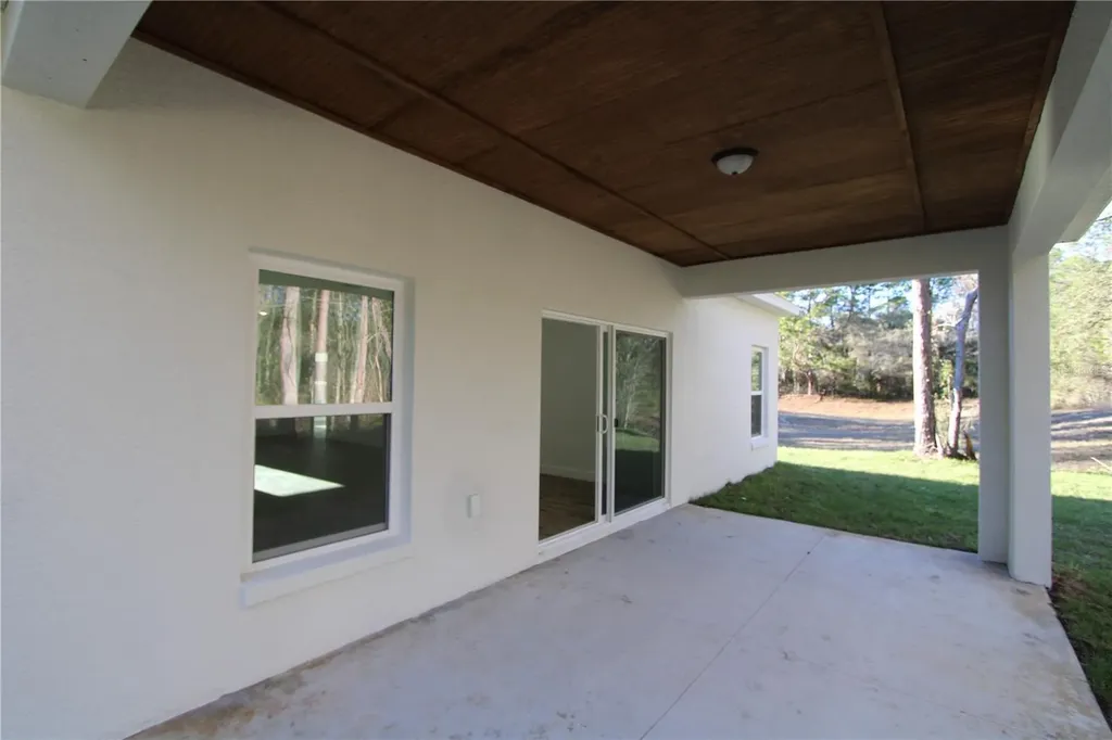 9719 N Sandree Drive Citrus Springs FL 34434