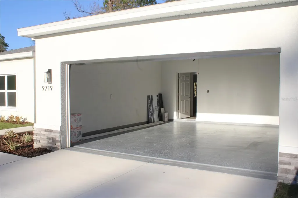 9719 N Sandree Drive Citrus Springs FL 34434