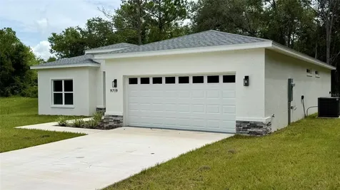 9719 N Sandree Drive Citrus Springs FL 34434