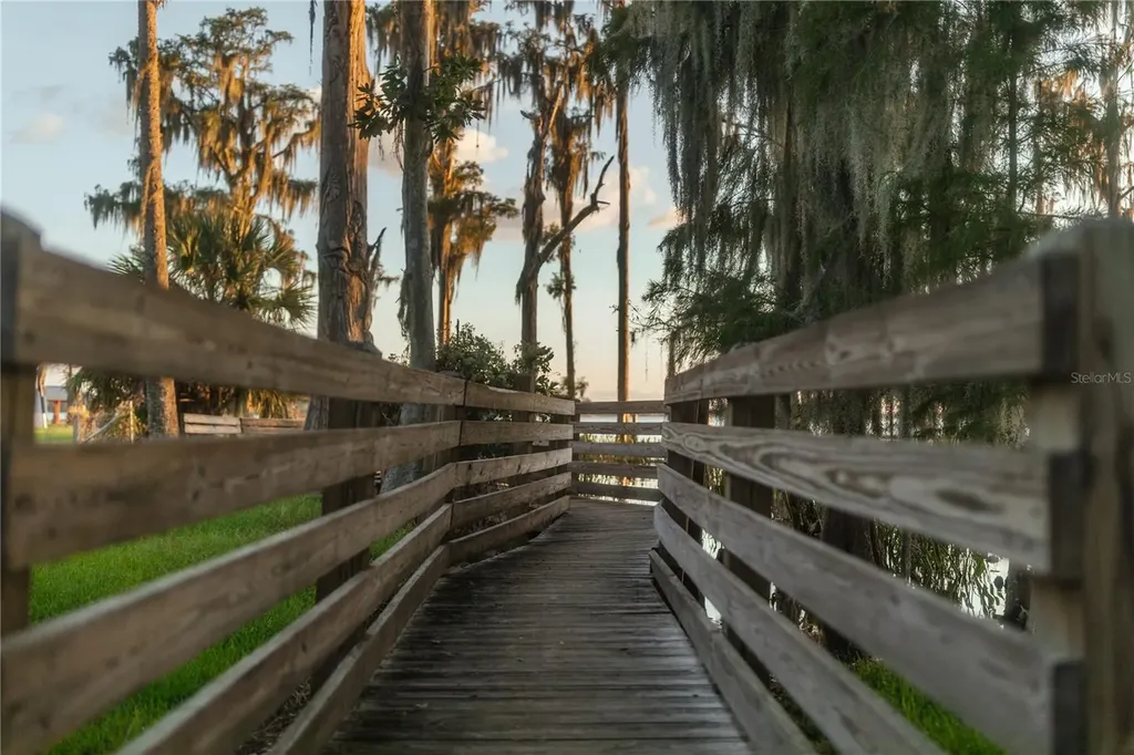 713 Main Street Windermere FL 34786