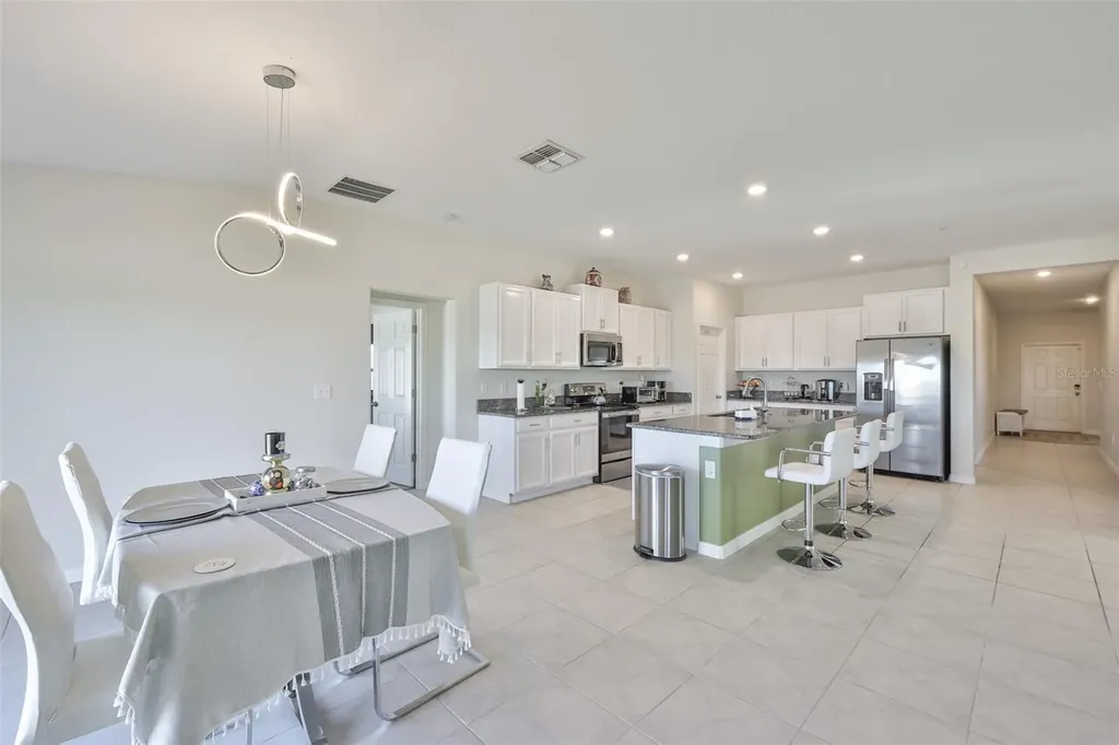 13575 Willow Bluestar Loop Riverview FL 33579