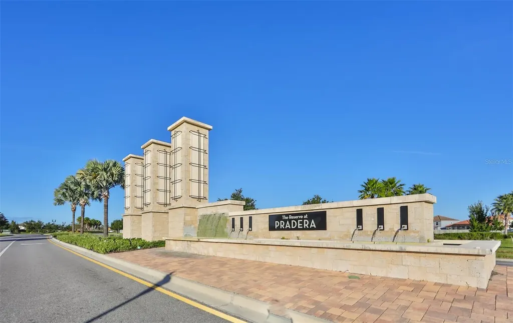 13575 Willow Bluestar Loop Riverview FL 33579