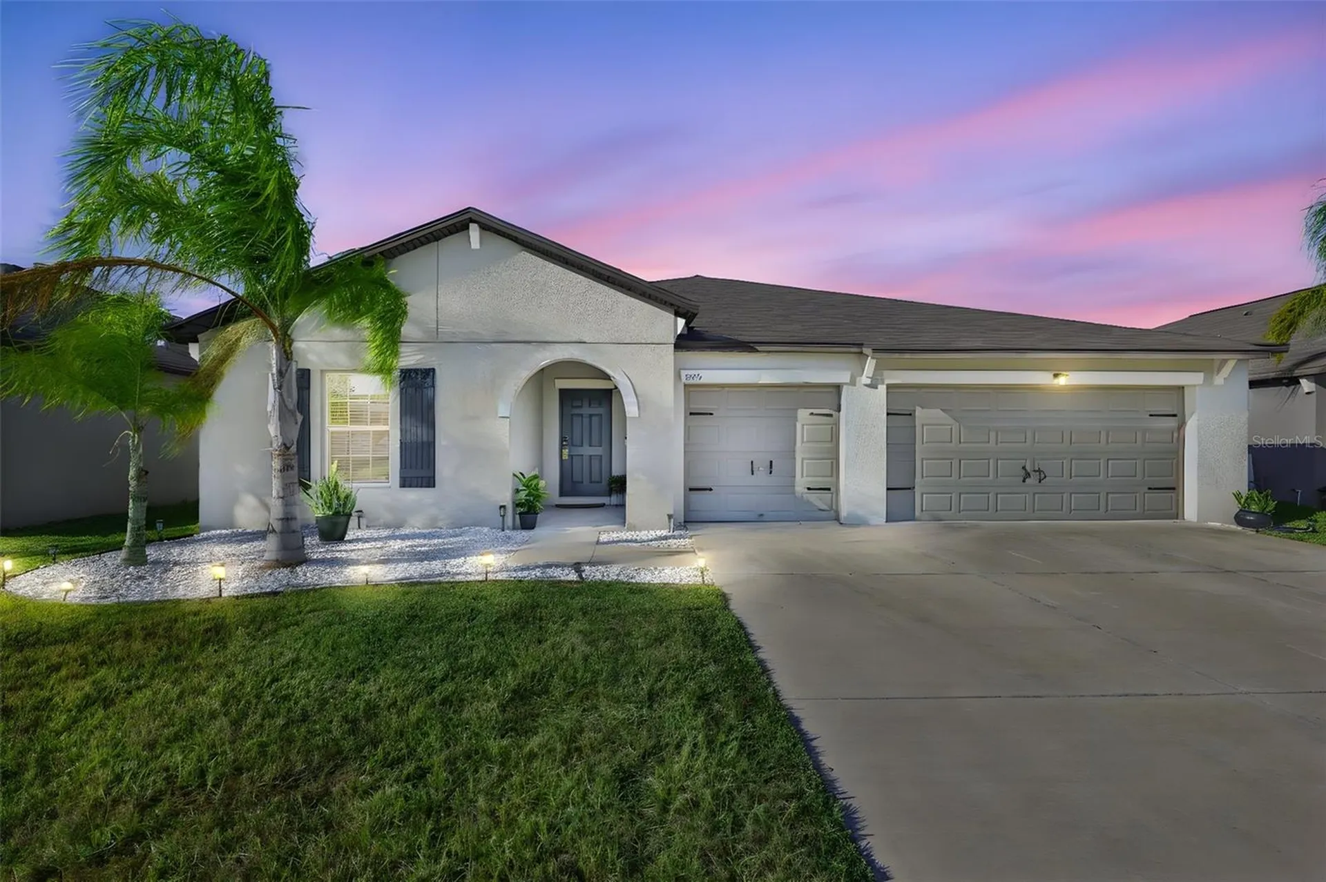 13575 Willow Bluestar Loop Riverview FL 33579