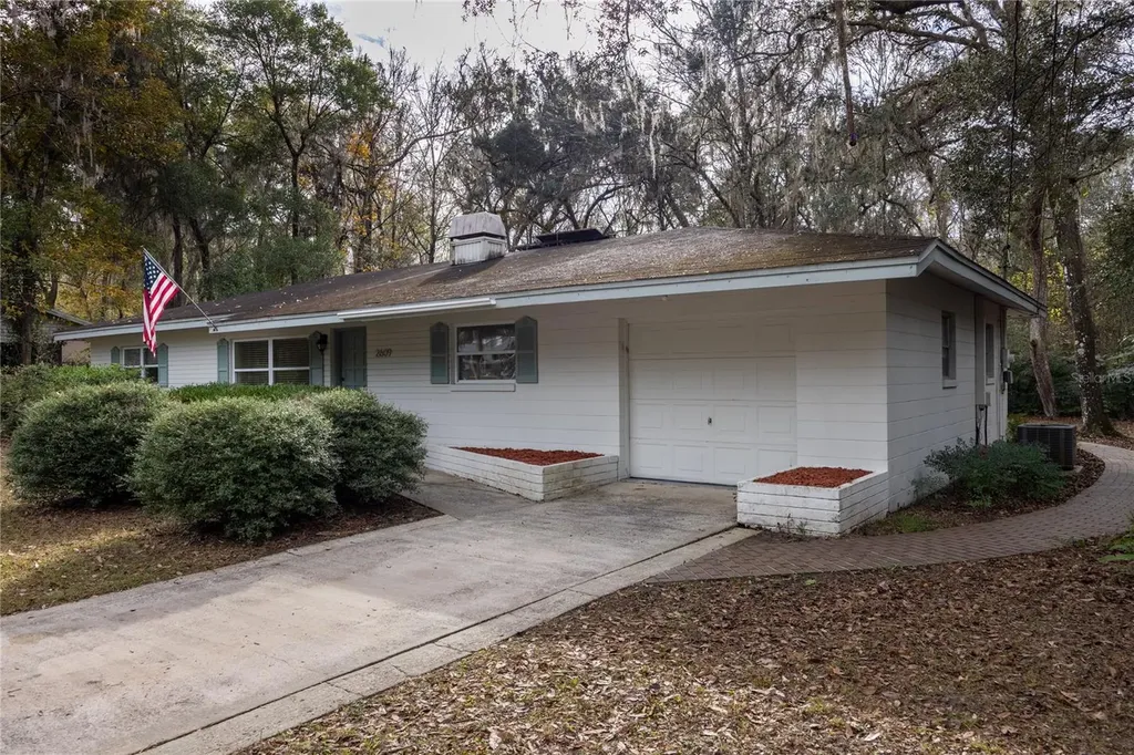 2609 NW 10th Avenue Gainesville FL 32605