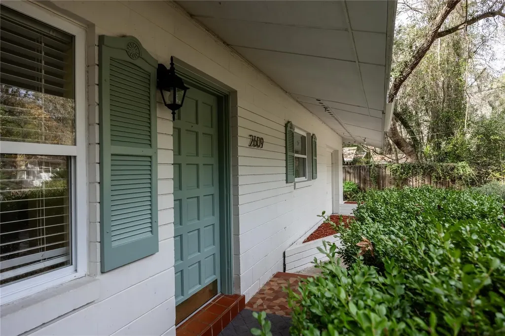 2609 NW 10th Avenue Gainesville FL 32605