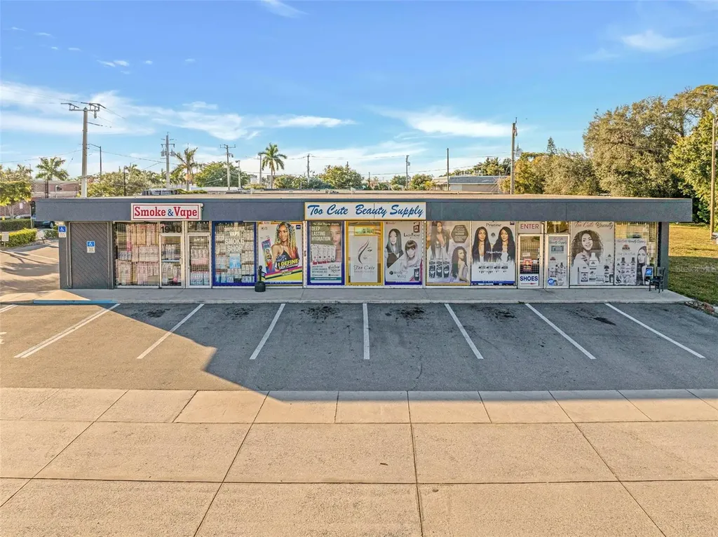 1940 Jefferson Ave, 1937-1945 & 1938-1946 Suwanee Avenue Fort Myers FL 33901