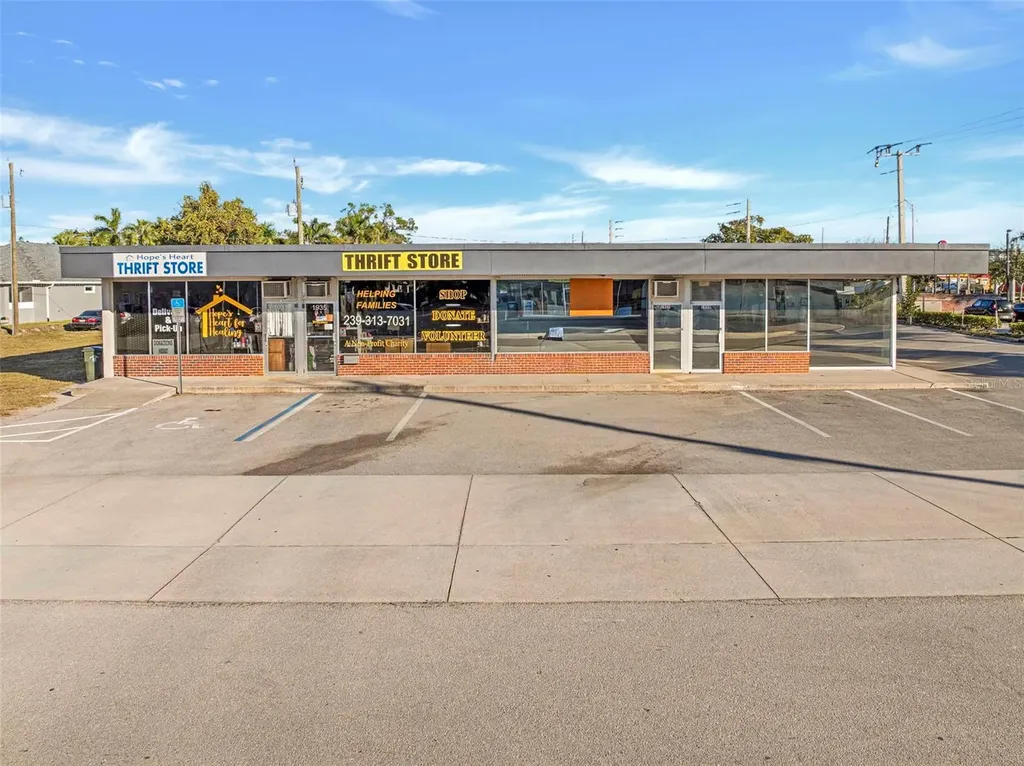 1940 Jefferson Ave, 1937-1945 & 1938-1946 Suwanee Avenue Fort Myers FL 33901