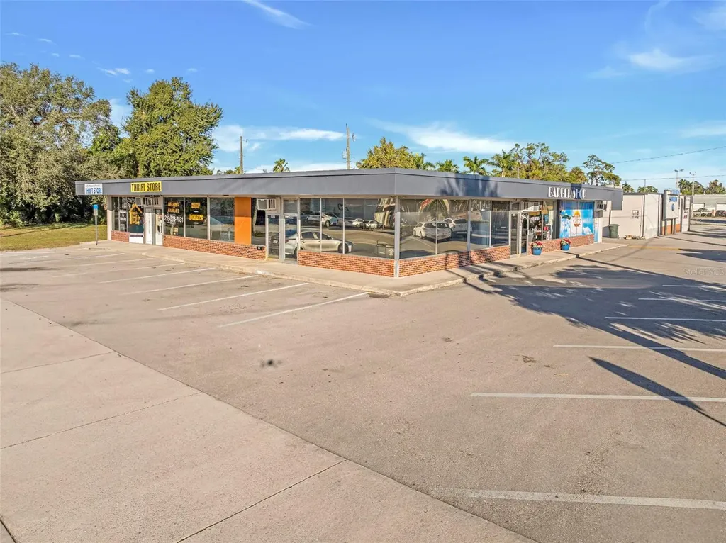 1940 Jefferson Ave, 1937-1945 & 1938-1946 Suwanee Avenue Fort Myers FL 33901