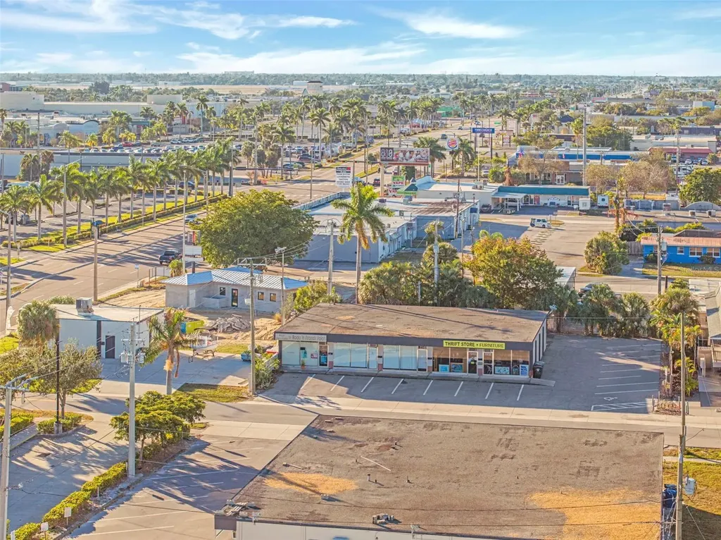 1940 Jefferson Ave, 1937-1945 & 1938-1946 Suwanee Avenue Fort Myers FL 33901