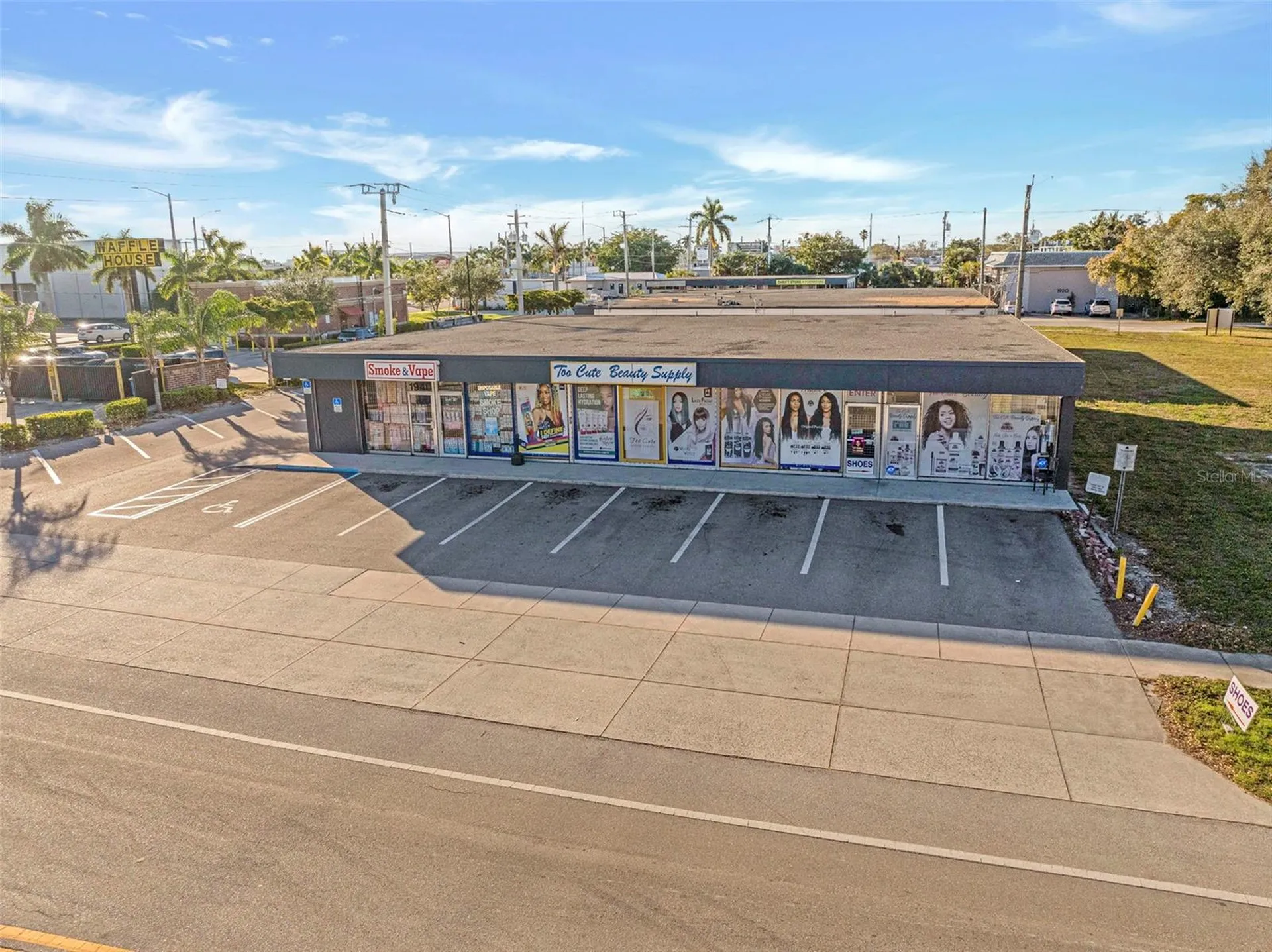 1940 Jefferson Ave, 1937-1945 & 1938-1946 Suwanee Avenue Fort Myers FL 33901