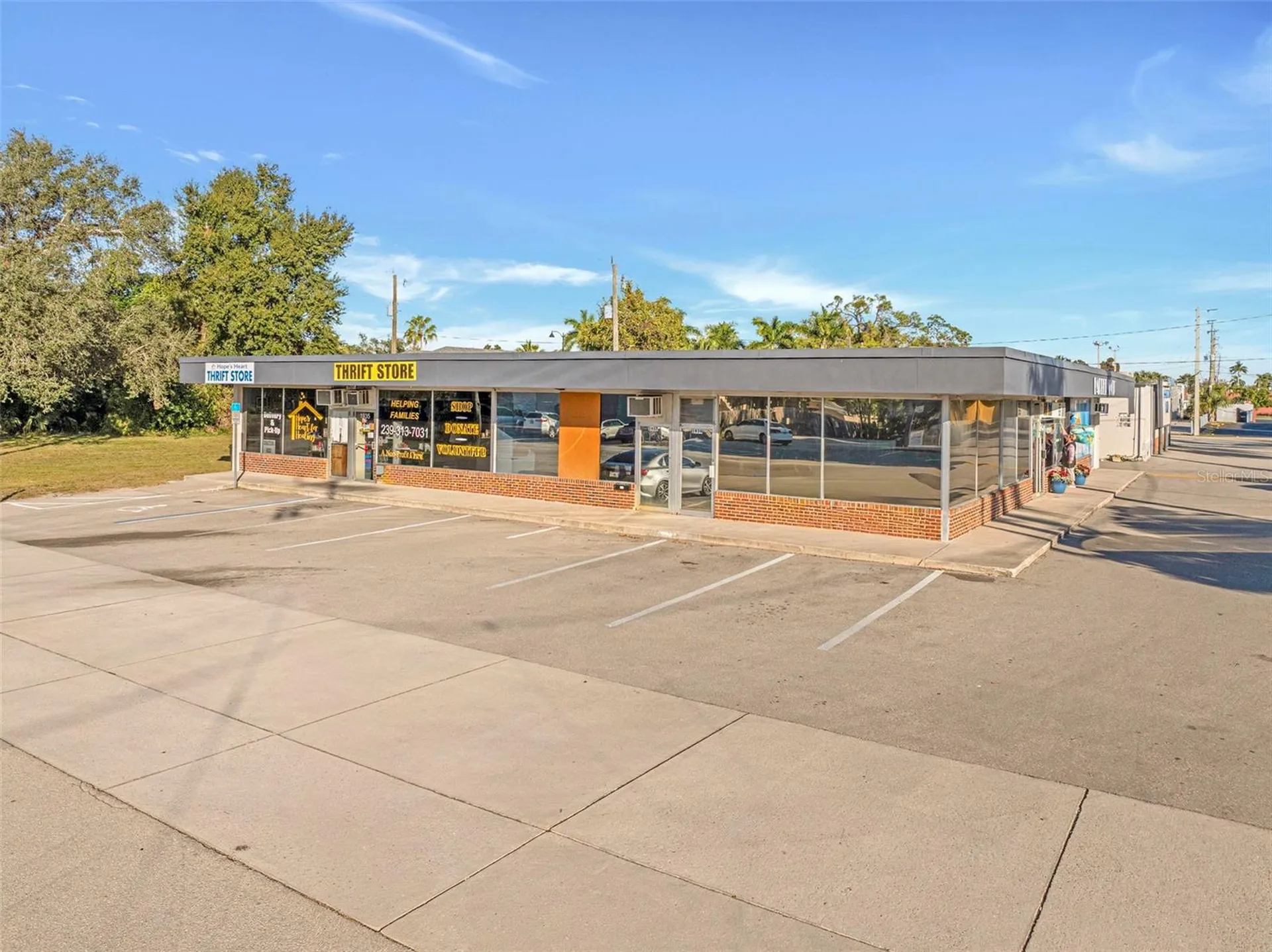 1940 Jefferson Ave, 1937-1945 & 1938-1946 Suwanee Avenue Fort Myers FL 33901