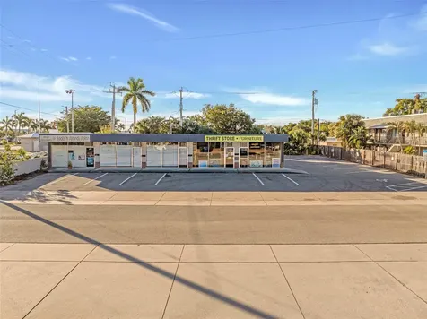 1940 Jefferson Ave, 1937-1945 & 1938-1946 Suwanee Avenue Fort Myers FL 33901