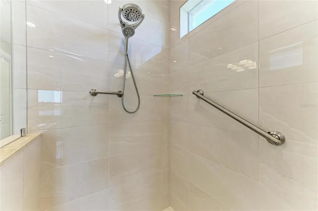 5111 Barnett Circle Bradenton FL 34211
