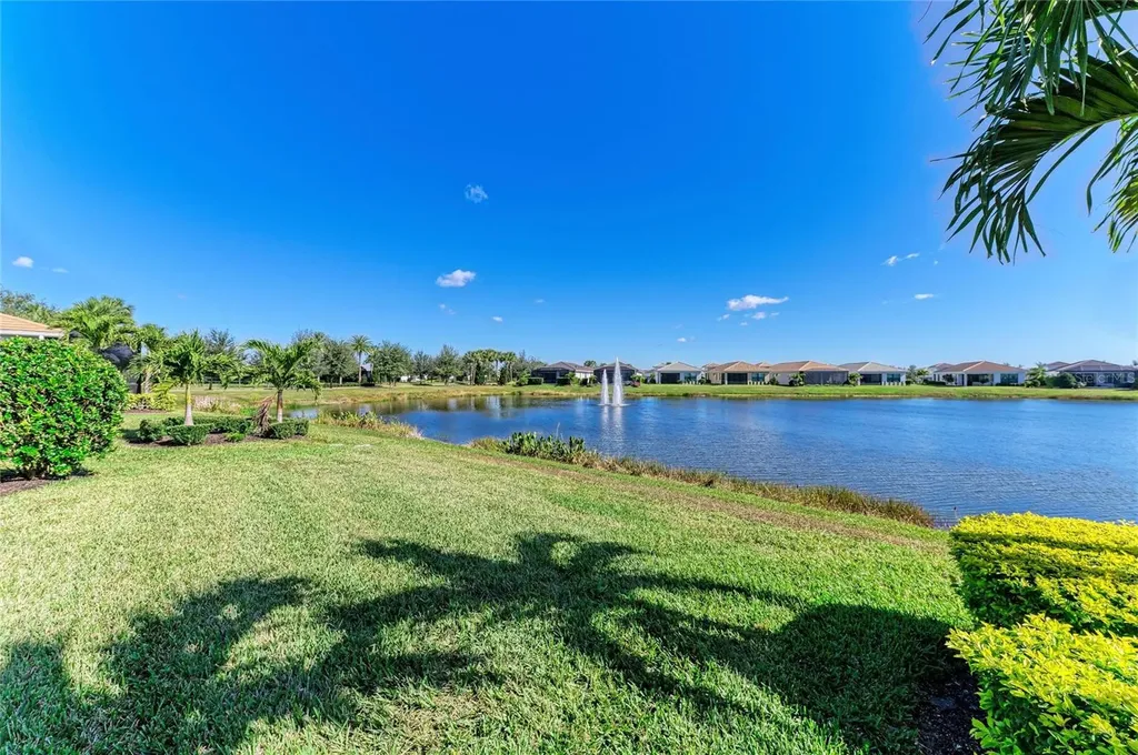 5111 Barnett Circle Bradenton FL 34211