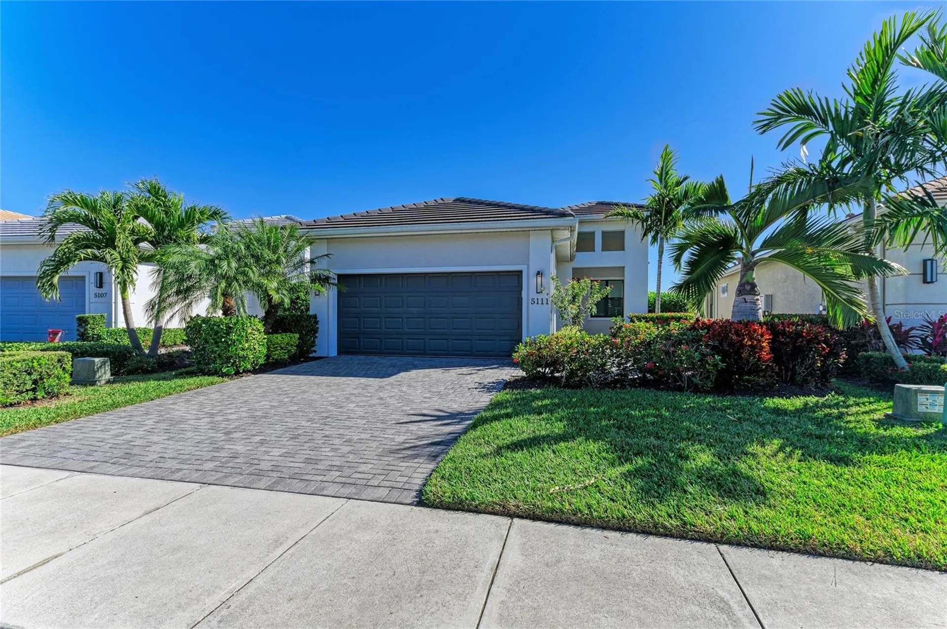 5111 Barnett Circle Bradenton FL 34211