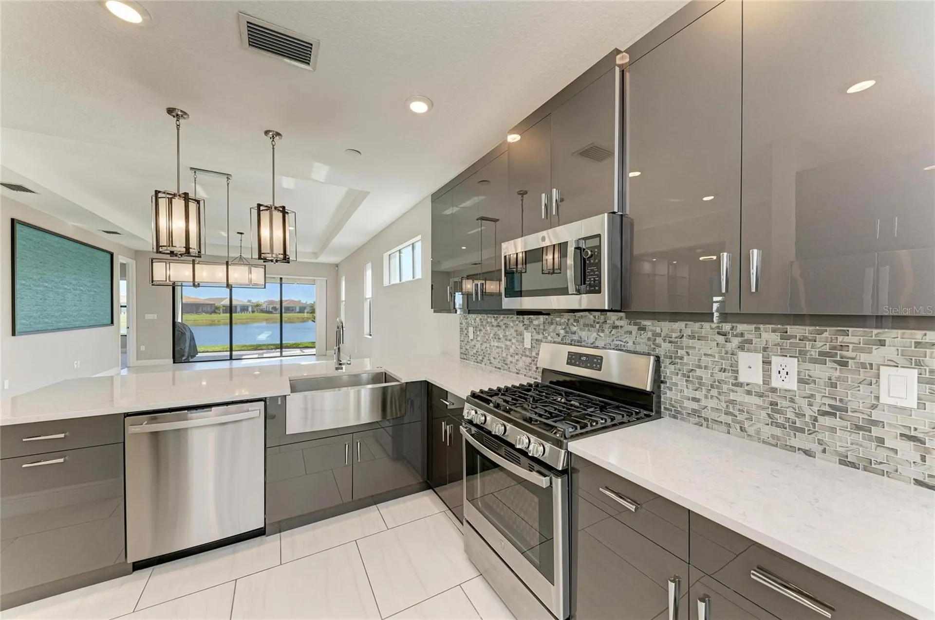 5111 Barnett Circle Bradenton FL 34211