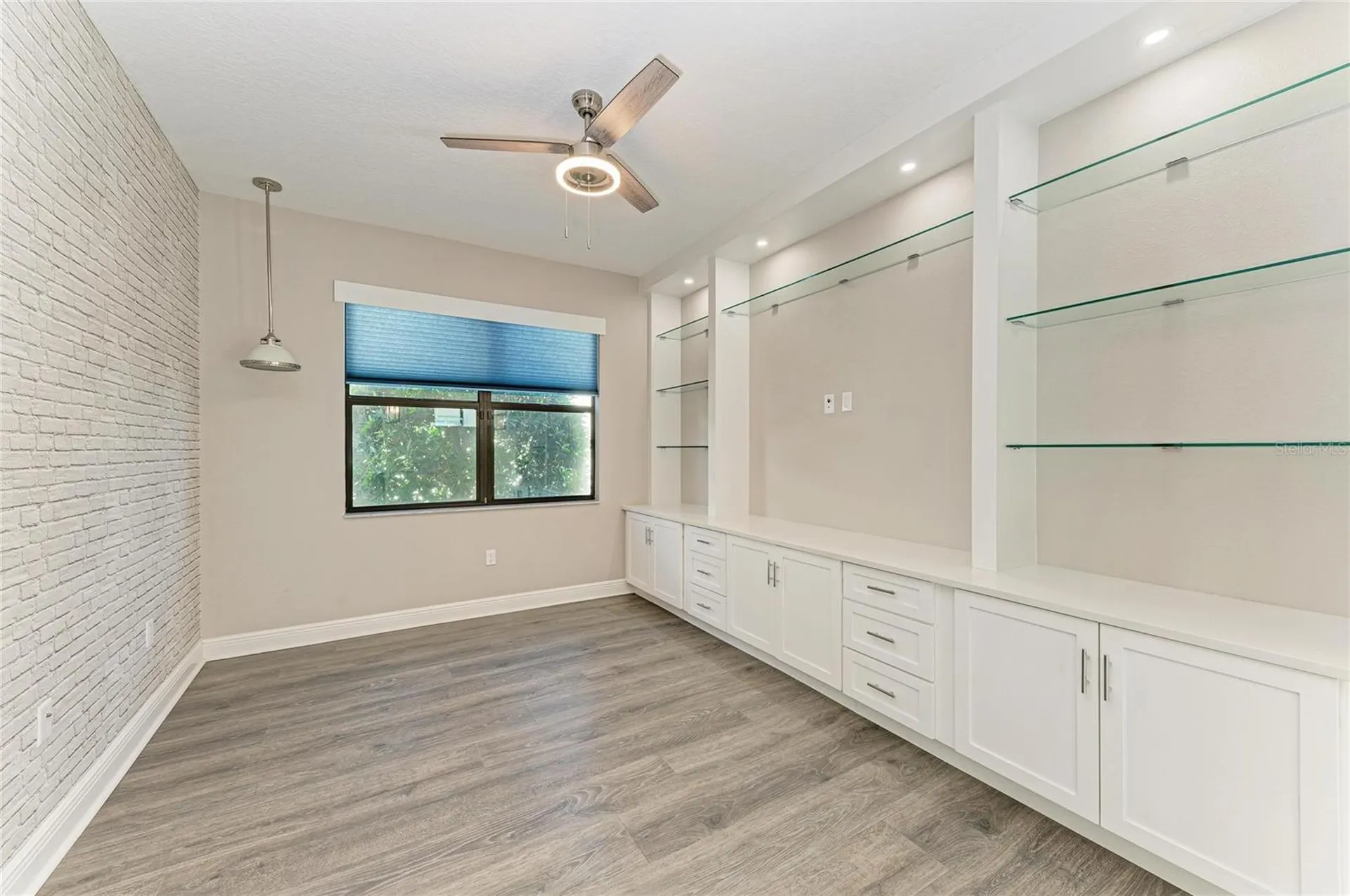 5111 Barnett Circle Bradenton FL 34211