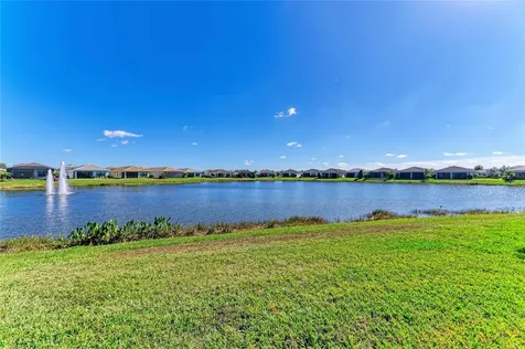 5111 Barnett Circle Bradenton FL 34211