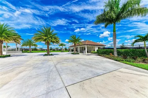 5111 Barnett Circle Bradenton FL 34211