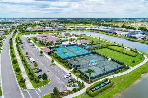 5111 Barnett Circle Bradenton FL 34211
