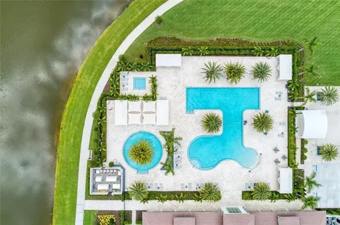 5111 Barnett Circle Bradenton FL 34211