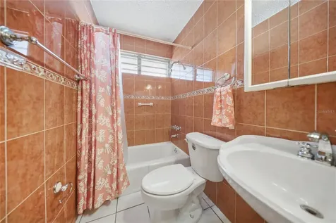 4327 Avenue Isla Verde Carolina PR 00979