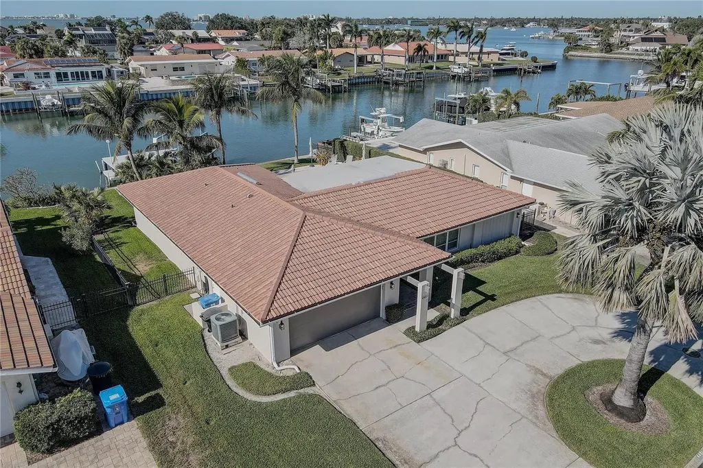 4401 43rd Street S St Petersburg FL 33711