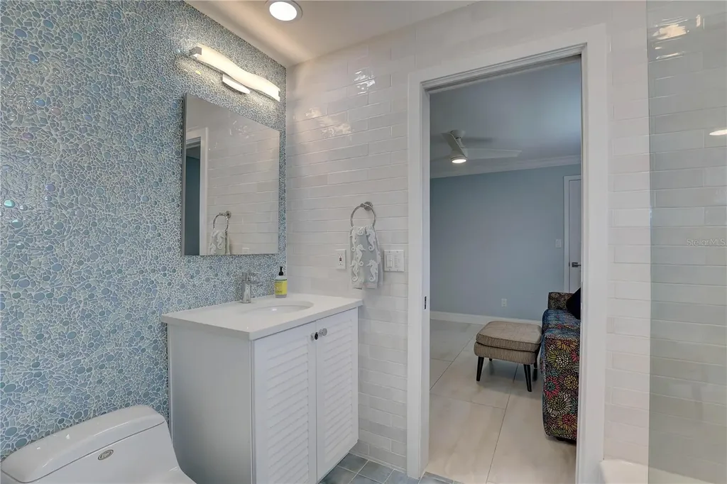 4401 43rd Street S St Petersburg FL 33711