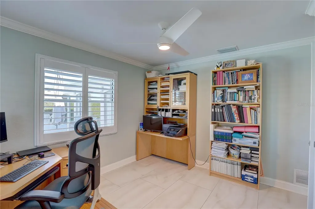 4401 43rd Street S St Petersburg FL 33711