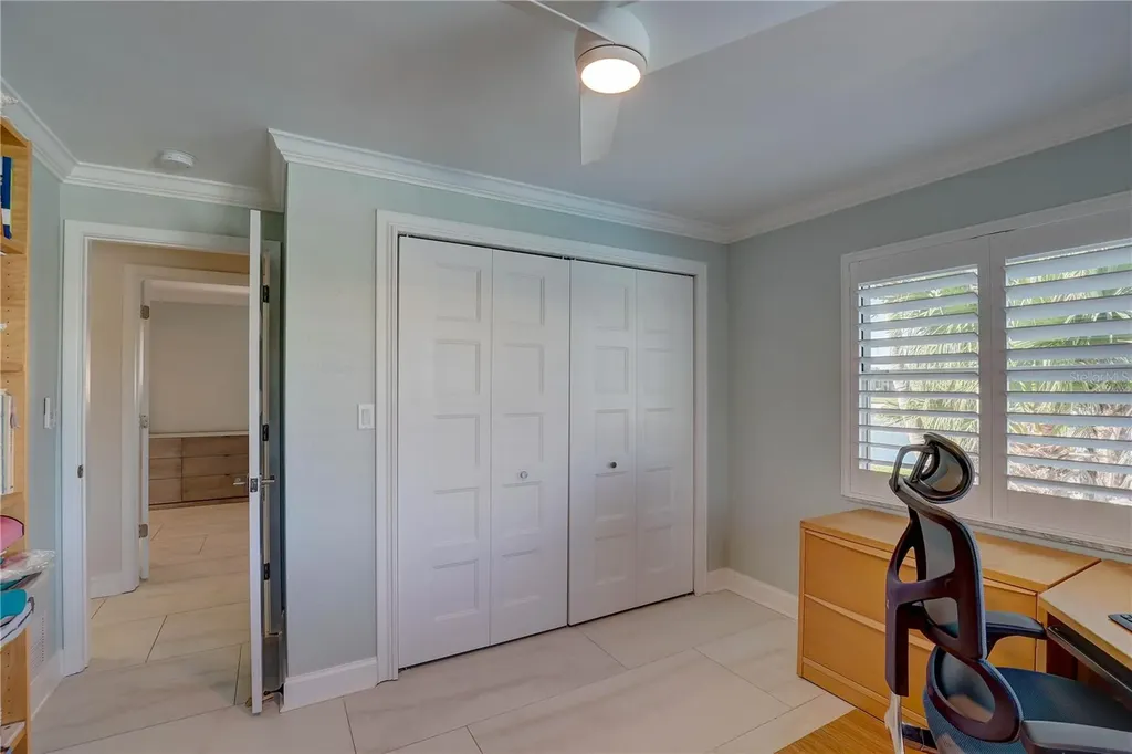 4401 43rd Street S St Petersburg FL 33711