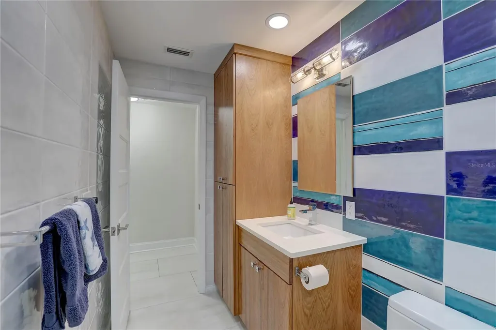 4401 43rd Street S St Petersburg FL 33711