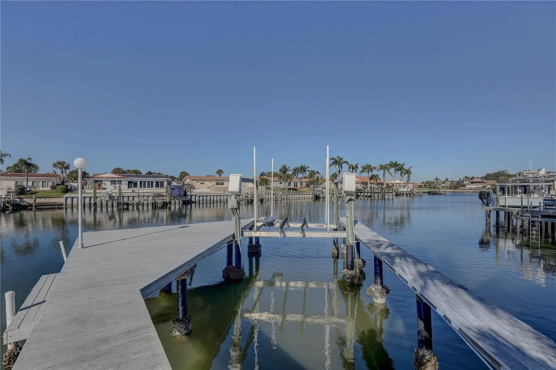 4401 43rd Street S St Petersburg FL 33711