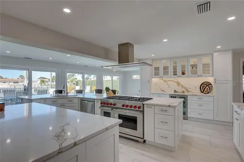 4401 43rd Street S St Petersburg FL 33711