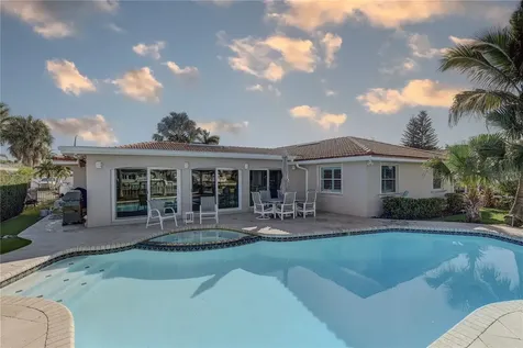 4401 43rd Street S St Petersburg FL 33711