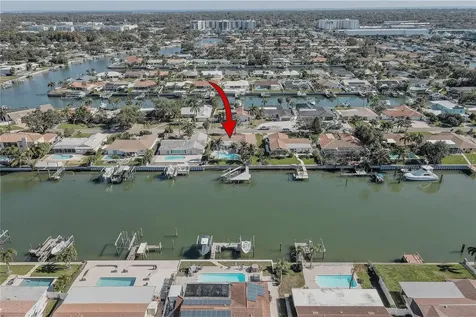 4401 43rd Street S St Petersburg FL 33711